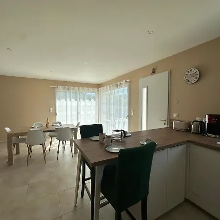 Maison Lumineuse Et Calme A *