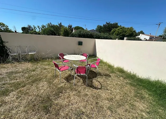 Maison Lumineuse Et Calme A * Redessan